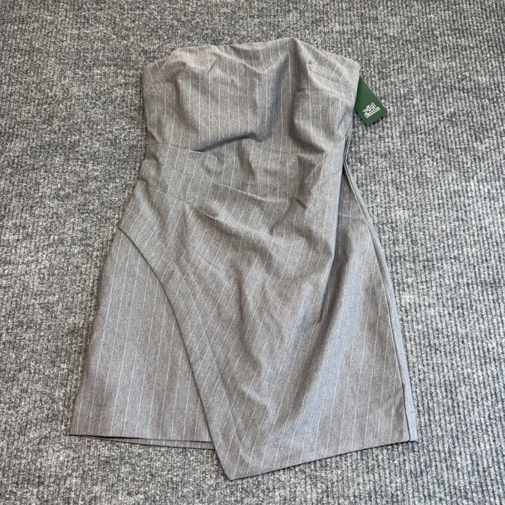 Wild Fable S Gray‎ Pinstripe Strapless Bodycon Mini Dress Ruched NWT Stretch